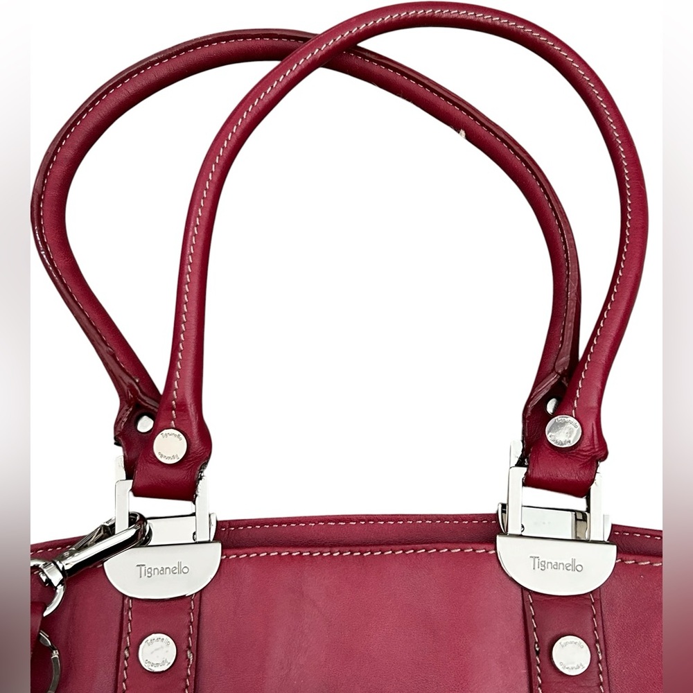 Tignanello Leather Y2K Red Shoulder Bag w Silver Accent Buckle Pockets Stunning - Picture 14 of 14